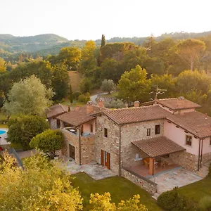  Holiday home Podere Cerretino Italy